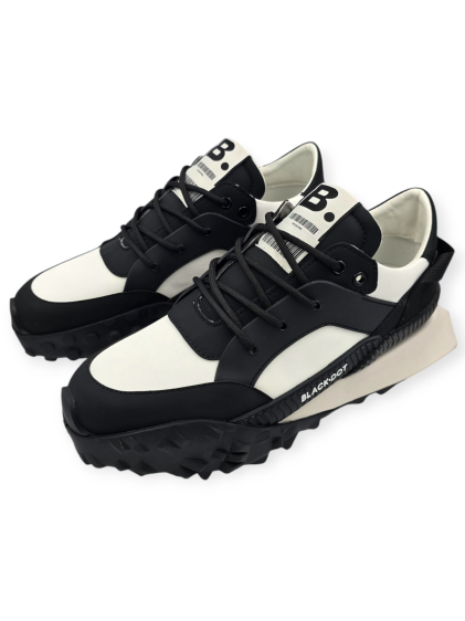 נעלי BLACK DOT