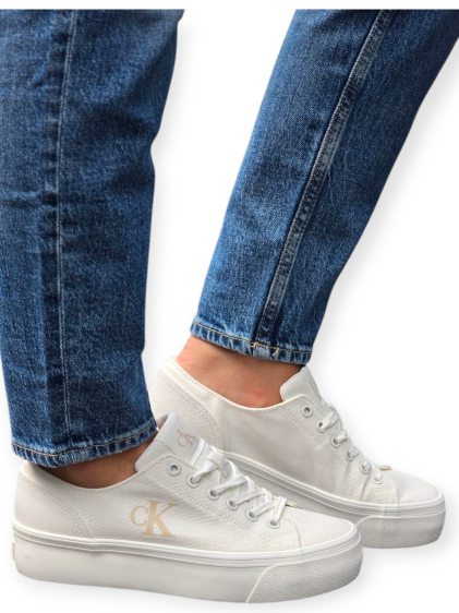 נעלי CALVIN KLEIN FLATFORM LOW CV