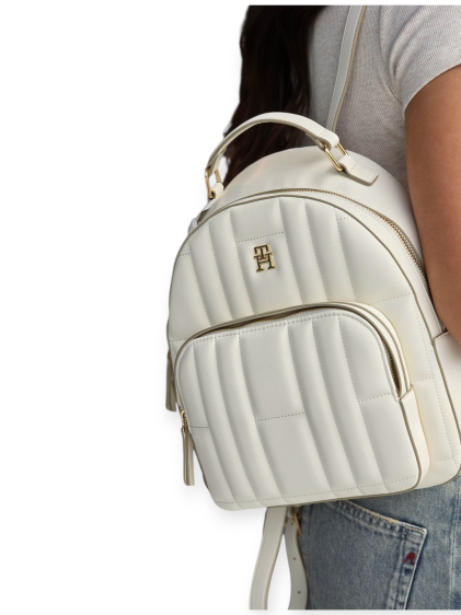 תיק גב TOMMY HILFIGER TH FEMINE BACKPACK