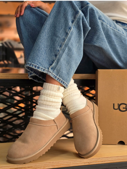 נעלי קלאסיק מיקרו  UGG CLASSIC MICRO