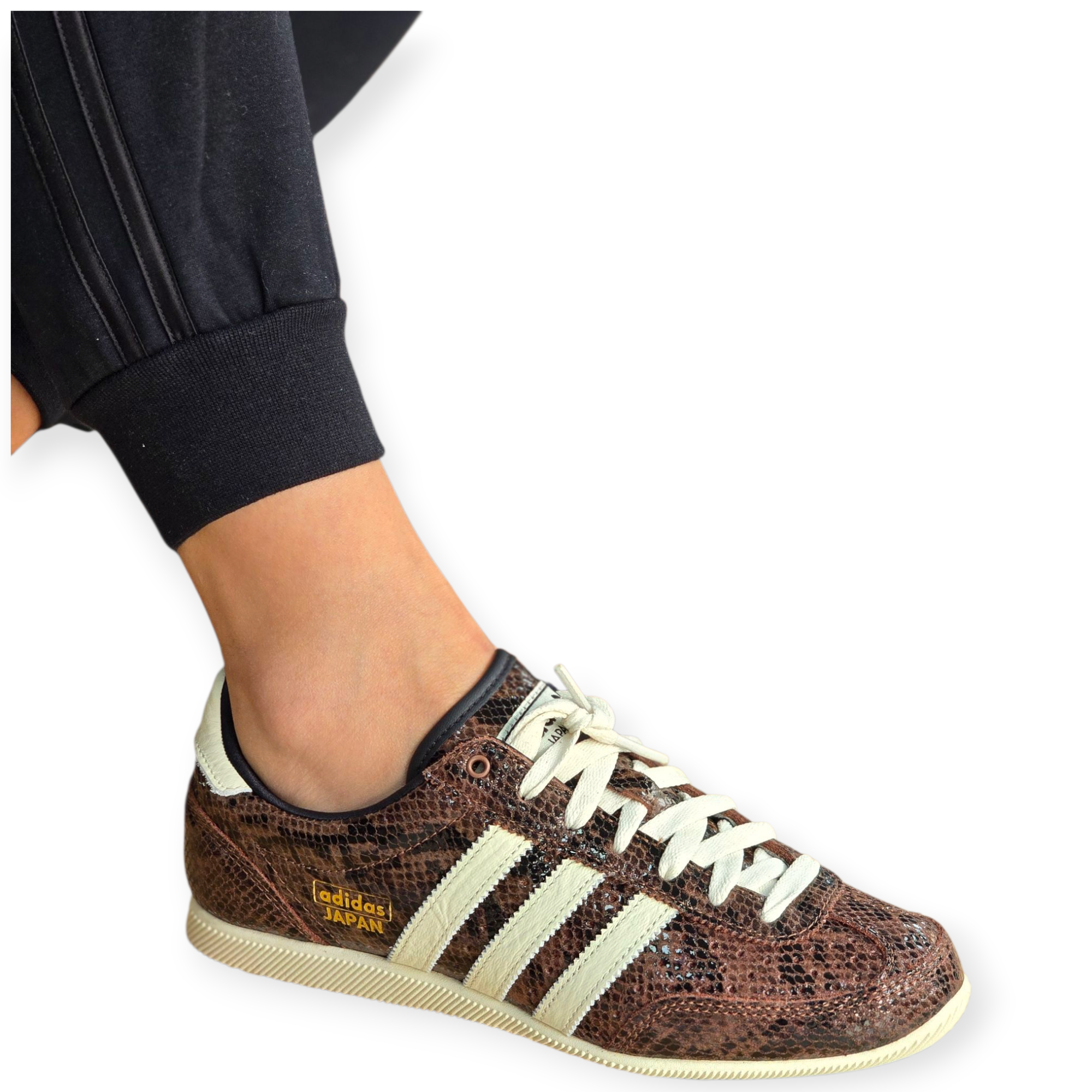 נעלי ADIDAS JAPAN W