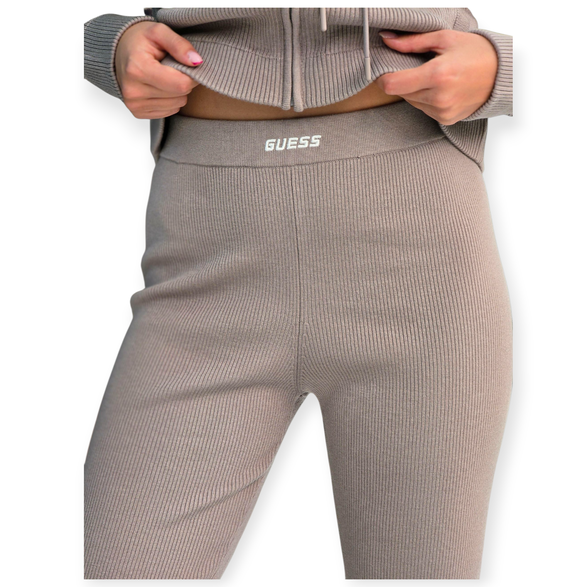 חליפה GUESS FLAMINA RIBBED SET חליפה GUESS FLAMINA RIBBED SET