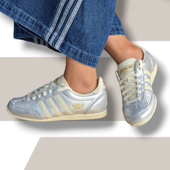 סניקרס נשים