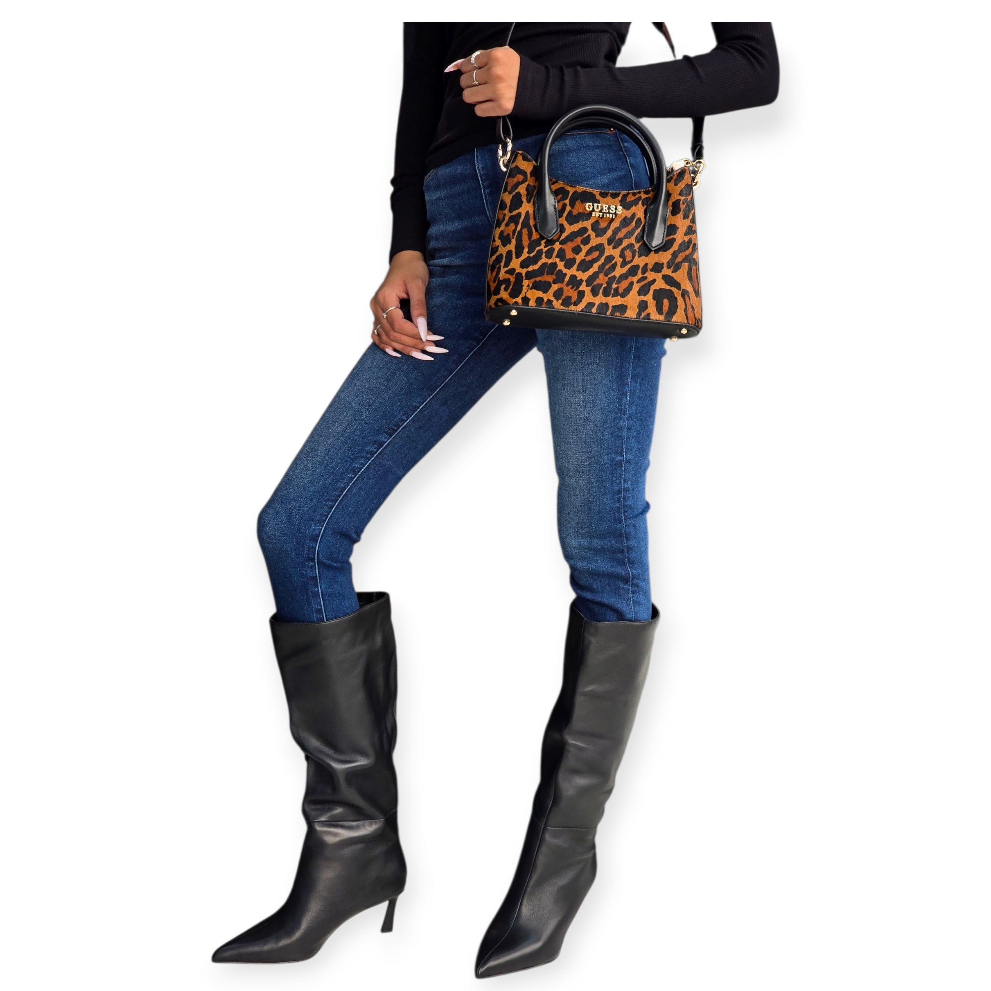 תיק GUESS DOMITILLA תיק GUESS DOMITILLA