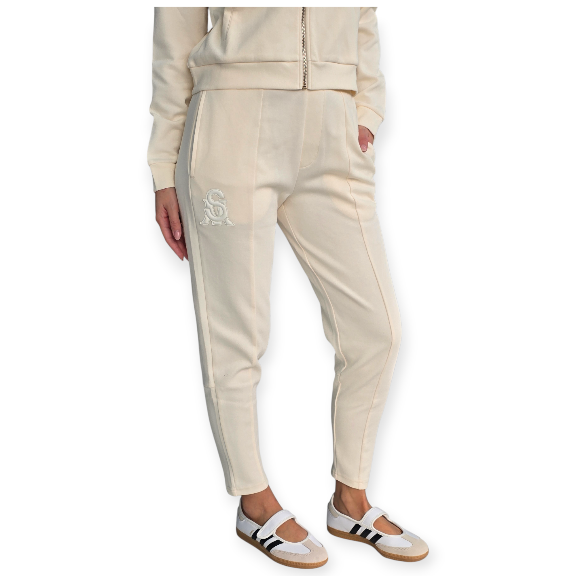 חליפה STEVE MADDEN INTERLOCK MEI SET חליפה STEVE MADDEN INTERLOCK MEI SET